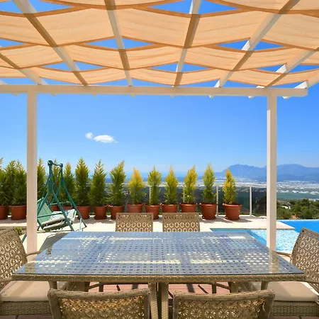 Korunakli Eda Villa Islamlar (Mediterranean)