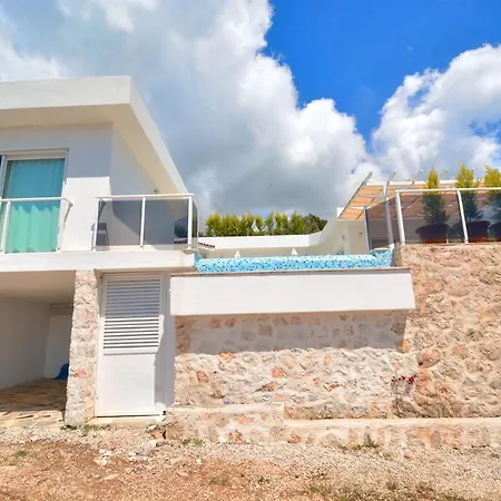 Villa Korunakli Eda Islamlar (Mediterranean)