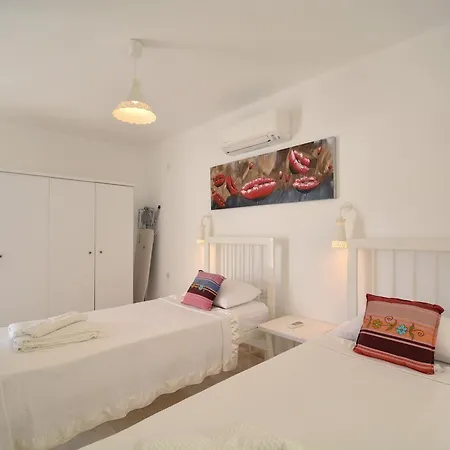 Korunakli Eda Villa Islamlar (Mediterranean)